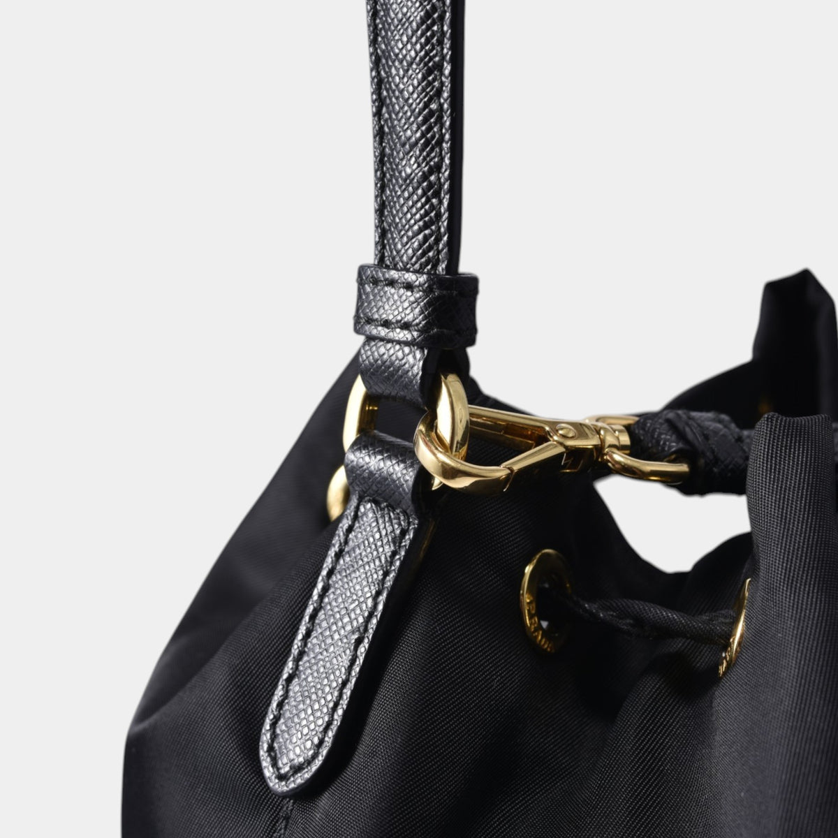 프라다 듀엣 리나일론 버킷 백 1BH038