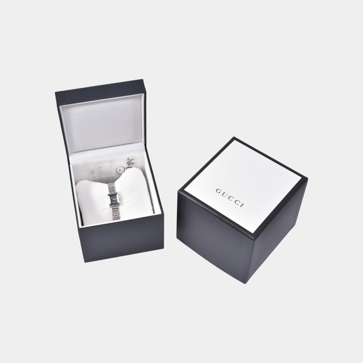 구찌 G 프레임 스퀘어 스틸 3포인트 다이아 시계 YA128.5